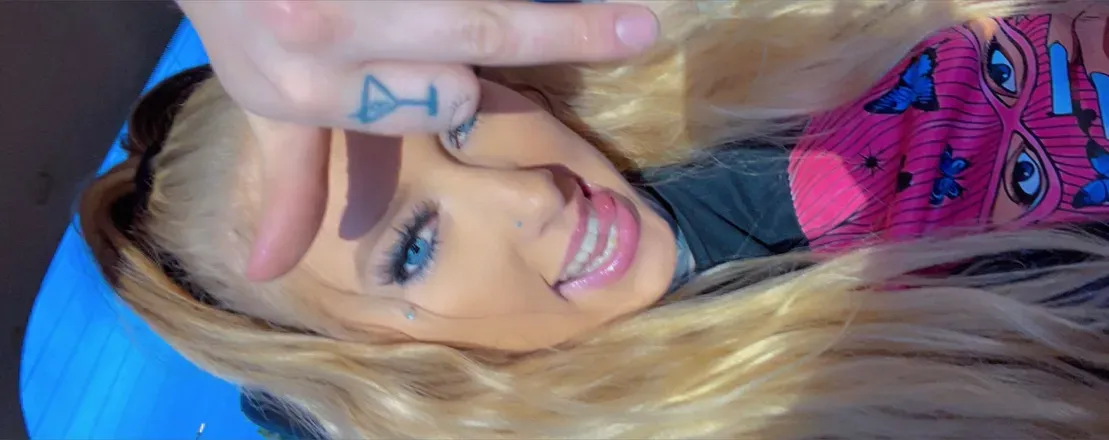 OnlyFans cuenta kyybunny header 2