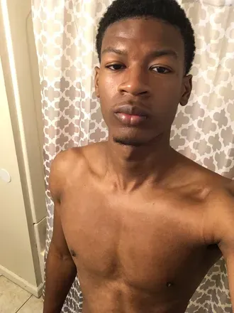 OnlyFans account  selfmade_freaky avatar 1