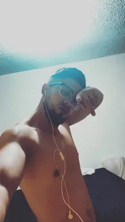 OnlyFans account  andyms1605 header 2