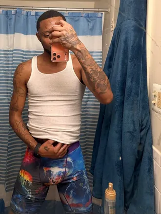 OnlyFans account  blessedwit9 header 2