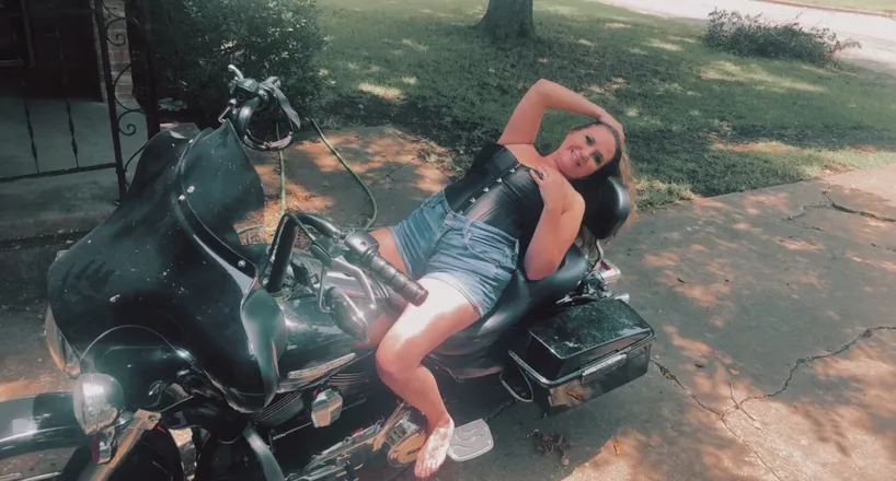OnlyFans cuenta stepmommylacie2 header 2