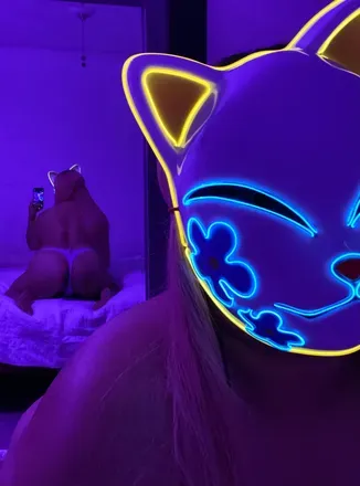 OnlyFans account  myhentaisenpai header 2