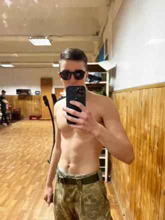 OnlyFans cuenta viktor_2567 avatar 1