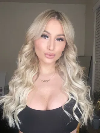 OnlyFans account  dessarea avatar 1