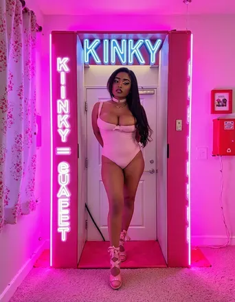 OnlyFans cuenta monetfontaine avatar 1