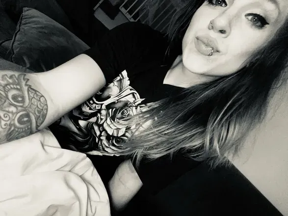 OnlyFans cuenta naughtynataliefree avatar 1