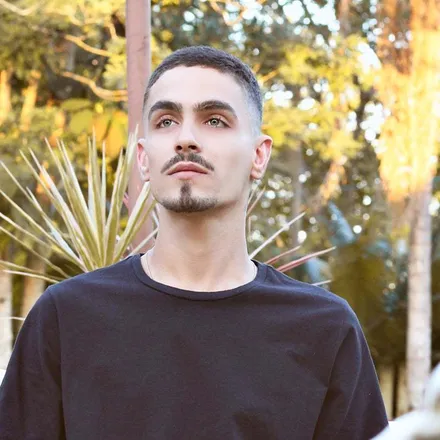 OnlyFans cuenta eujuniorr header 2