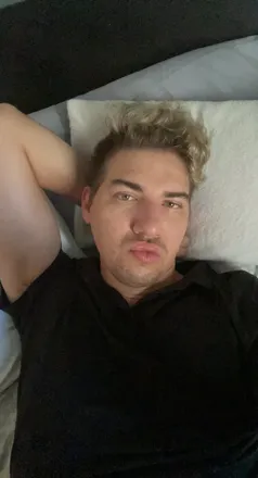 OnlyFans account  nickstrut header 2