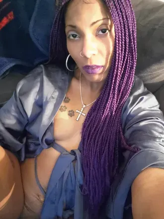 OnlyFans cuenta caramel_redd1 avatar 1
