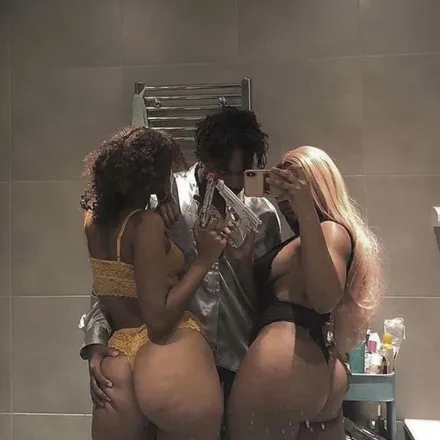 OnlyFans cuenta maskeds header 2