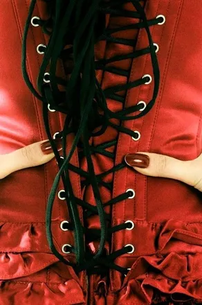 OnlyFans cuenta love_under header 2