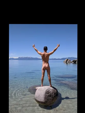 OnlyFans cuenta johnnyappleseeed header 2