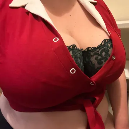 OnlyFans account  booksntitties avatar 1