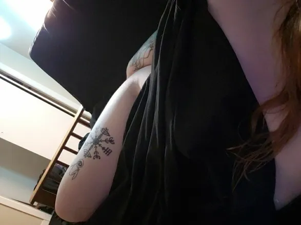 OnlyFans cuenta dumbobaby23 header 2