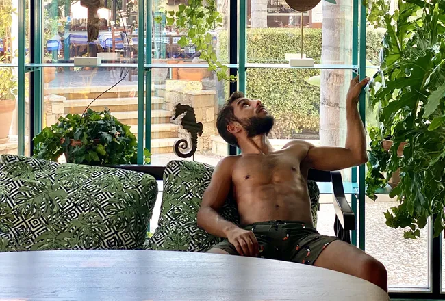 OnlyFans cuenta mistermocha header 2