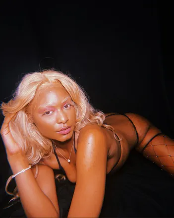 OnlyFans cuenta arieldaijanae header 2