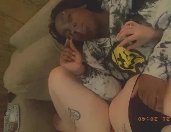 OnlyFans cuenta lesbianplums header 2