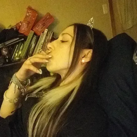 OnlyFans cuenta sheisindica420 header 2