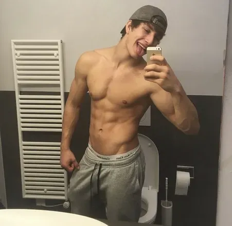 OnlyFans cuenta boytoy98 avatar 1