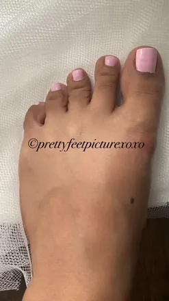 OnlyFans cuenta prettyfeetpicturexoxo header 2