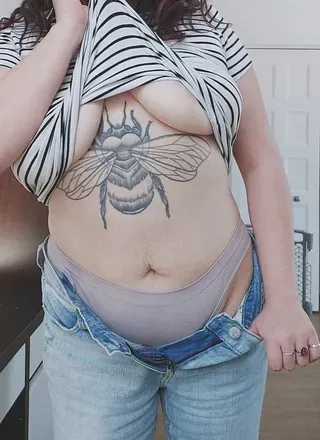 OnlyFans cuenta weirdwithrylie avatar 1