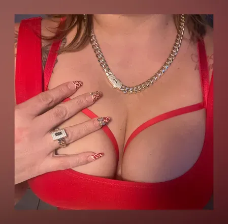 OnlyFans cuenta bella413 avatar 1
