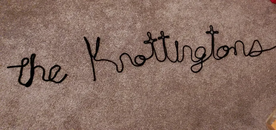 OnlyFans cuenta the_knottingtons header 2