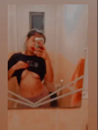 OnlyFans account  bely.0 avatar 1