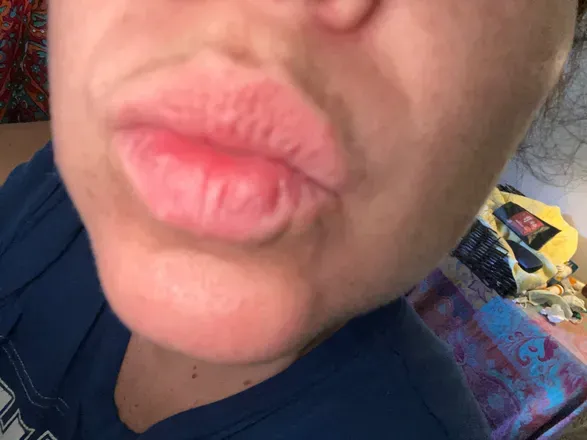 OnlyFans cuenta sweetnlow13 avatar 1