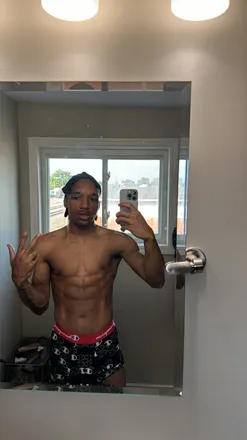 OnlyFans cuenta zanstar header 2