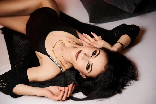 OnlyFans cuenta avaemine header 2