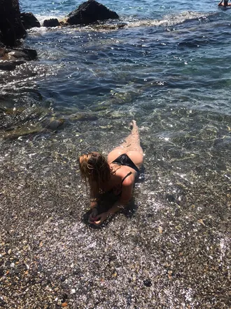 OnlyFans cuenta alessina header 2