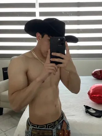 OnlyFans of hotnauby