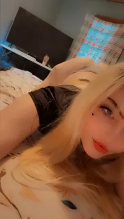 OnlyFans account  chaosreign420 avatar 1