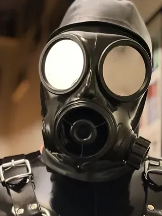 OnlyFans cuenta rubber_demon avatar 1
