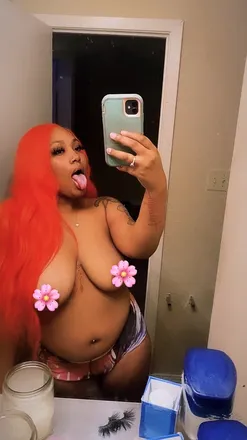 OnlyFans cuenta bambiisplayyhousee header 2