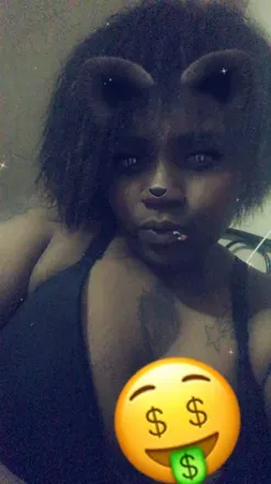 OnlyFans cuenta bonniesavage21 header 2