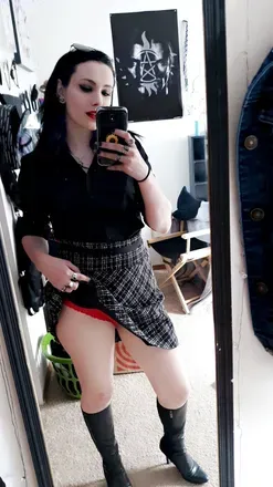 OnlyFans cuenta dark_goddess_kora avatar 1