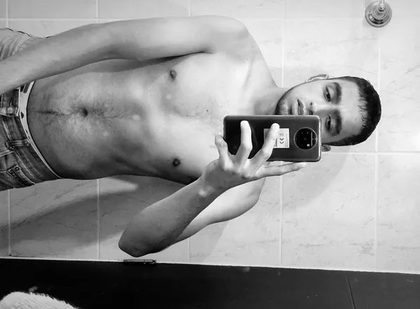 OnlyFans cuenta santiolaya header 2