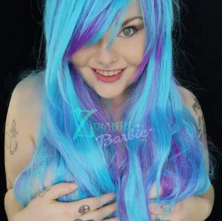 OnlyFans cuenta zombiebarbie626 avatar 1