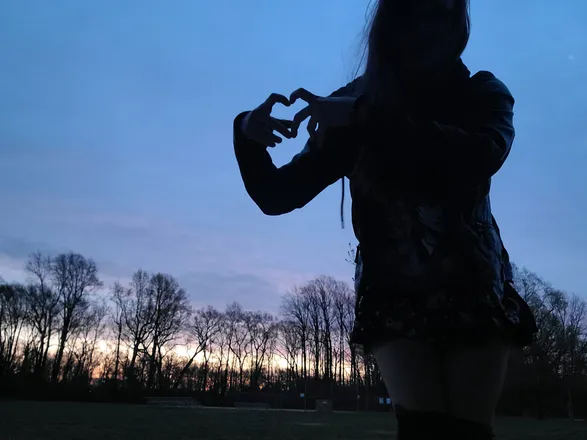 OnlyFans account  h3llok1ttyy header 2