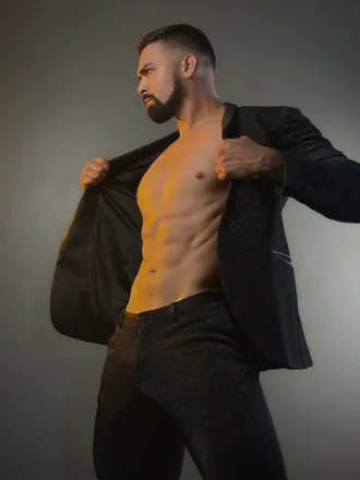 OnlyFans cuenta guillermovelazquez header 2