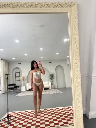 OnlyFans cuenta secretovalecastyc previous_avatars_1 3