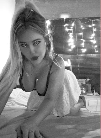 OnlyFans account  floribr header 2