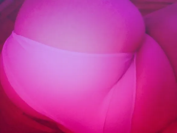 OnlyFans account  nube_exotic header 2