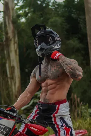 OnlyFans cuenta victorpradofree avatar 1