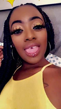 OnlyFans cuenta thewetdreams header 2