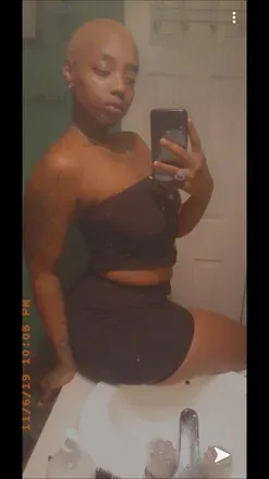 OnlyFans account  slanderchoco_ avatar 1