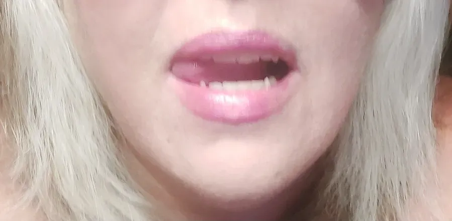 OnlyFans account  akabarbara avatar 1