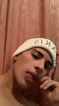 OnlyFans account  uffsanti header 2